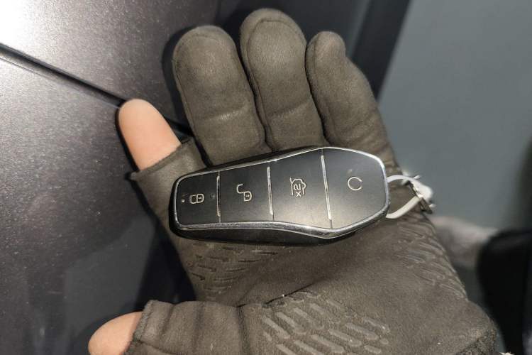 Used BYD Song Pro New Energy 2023 Champion Edition DM-i 110KM Excellence Model
