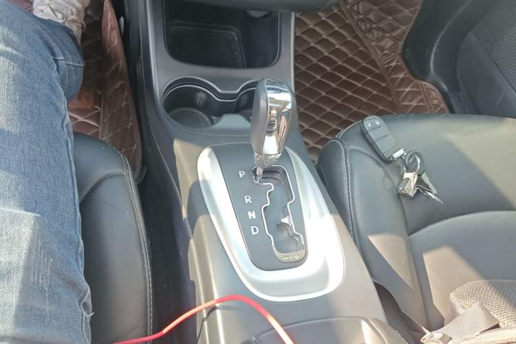 Used Dodge Journey 2013 2.4L Two-Wheel Drive Luxury Version
