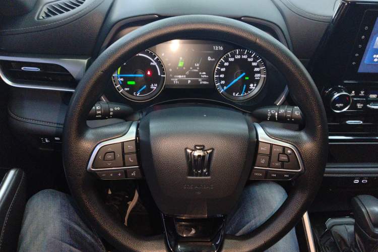 Used Toyota Crown Kluger 2023 2.5L HEV Two-Wheel Drive Entry Version (5 Seats)