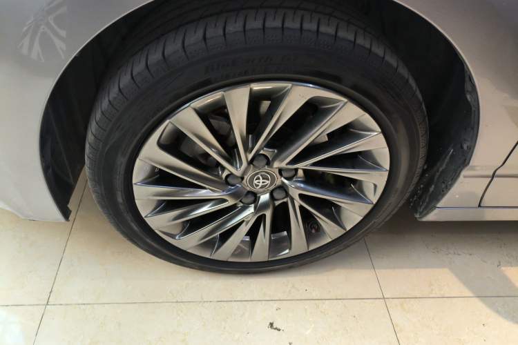 Used Toyota Avalon 2021 2.5L Luxury Edition
