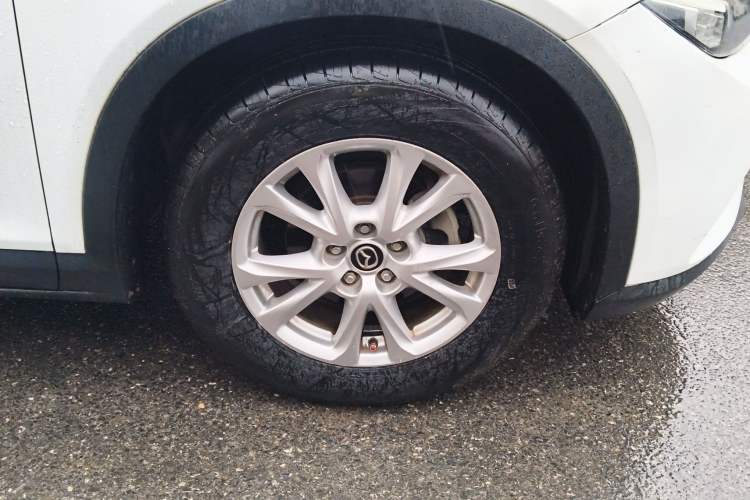 Used Mazda CX-4 2016 2.0L Automatic 2WD Blue Sky Dynamic Edition
