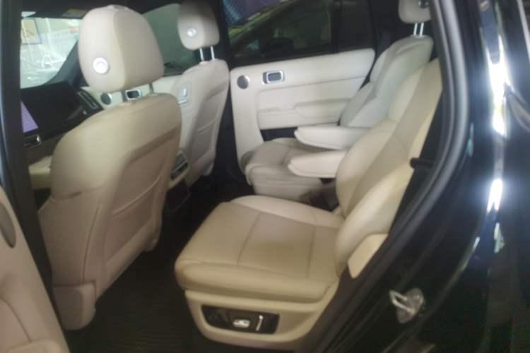 Used Li Auto L8 2023 Max model
