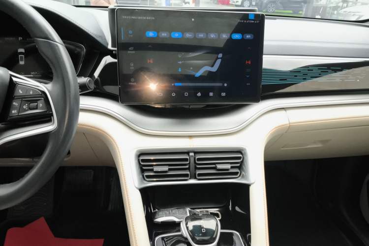 Used BYD Song PLUS New Energy 2021 EV Flagship Model
