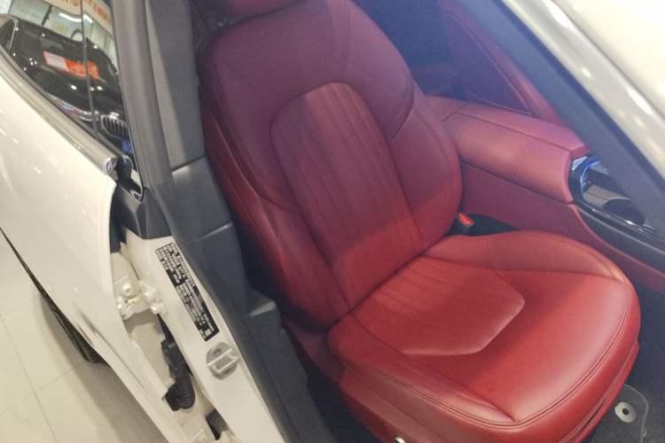 Used Maserati Levante 2022 2.0T GT Sharp Edition
