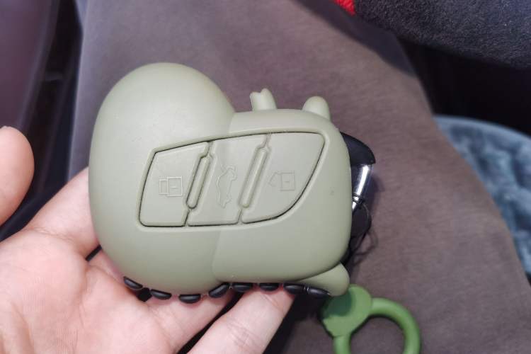 Used Roewe i5 2019 1.5L Manual 4G Connectable Langhao Edition