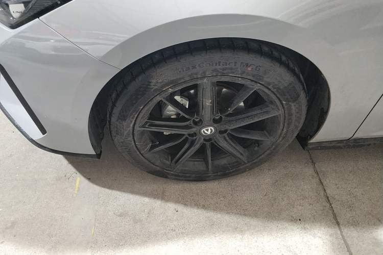 Used Changan UNI-V 2022 1.5T Prestige Version