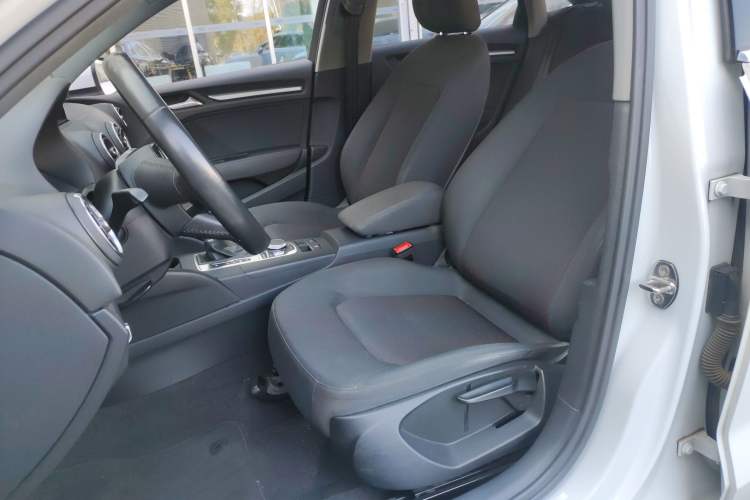 Used Audi A3 2019 Limousine 35 TFSI Ambition China V
