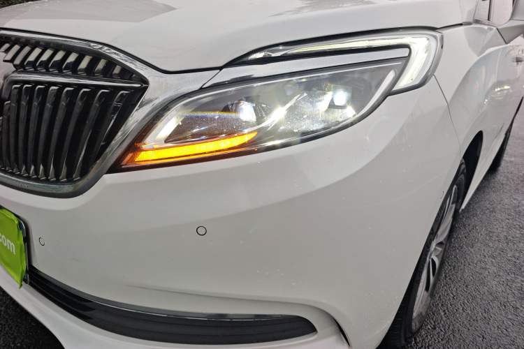 Used Buick GL8 2017 ES 28T Flagship Model China V Standard
