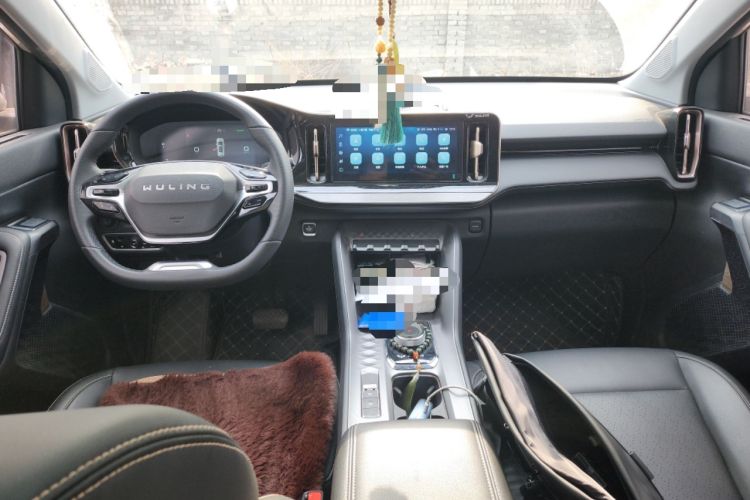 Used Wuling Xingyun 2023 2.0L DHT Flagship Edition