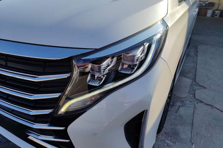 Used GAC Trumpchi M8 2023 Lingxiu Series 390T Prestige Edition
