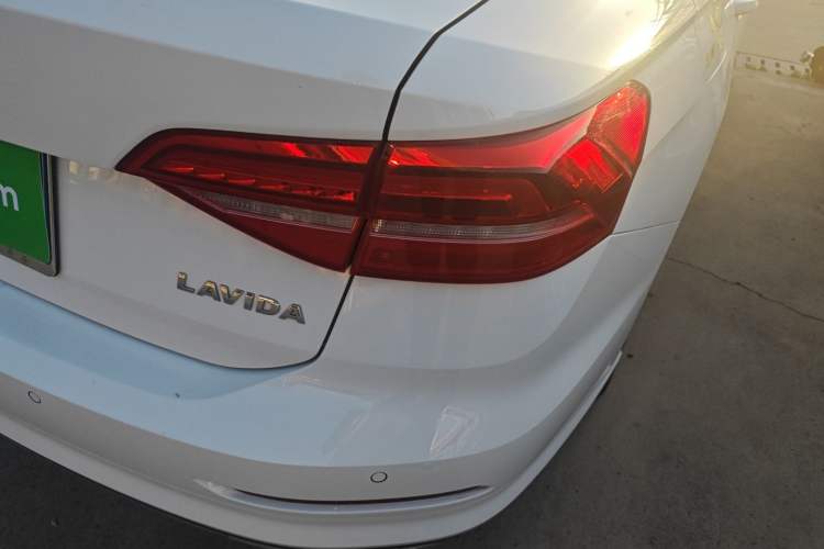 Used Volkswagen Lavida 2019 1.5L Automatic Vision Edition China VI Standard