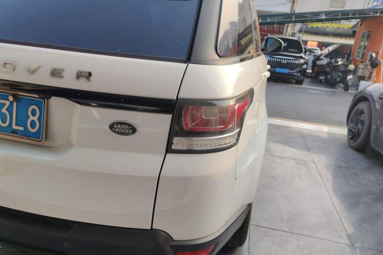 Used Land Rover Range Rover Sport 2015 3.0 SDV6 HSE DYNAMIC