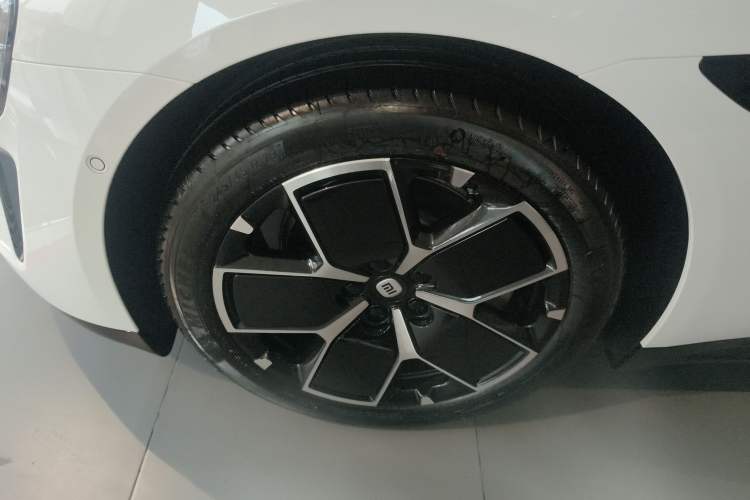 Used  SU7 2024 Rear-Drive Ultra-Long Range Advanced Pro-Level Intelligent Driving Version