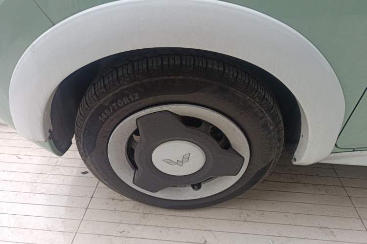 Used Wuling Hongguang MINIEV 2022 Macaron Premium Model – Lithium Iron Phosphate