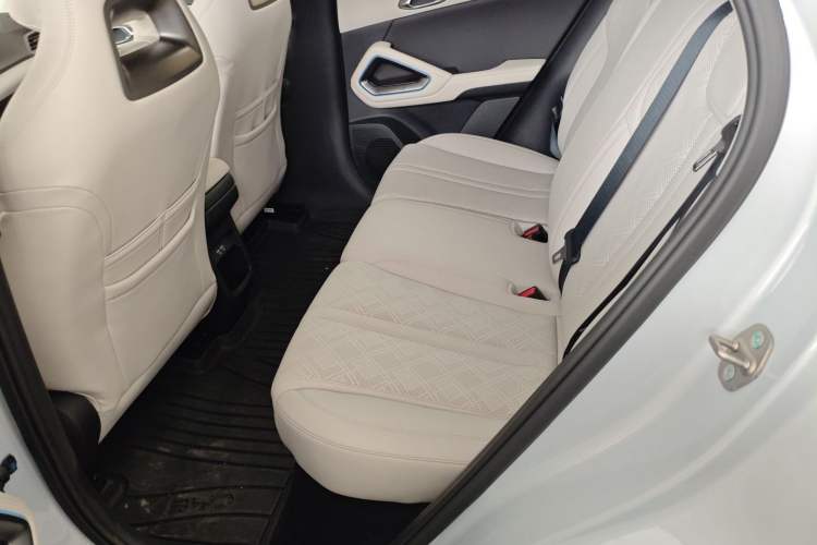 Used BYD Yuan UP 2024 401KM Beyond Edition
