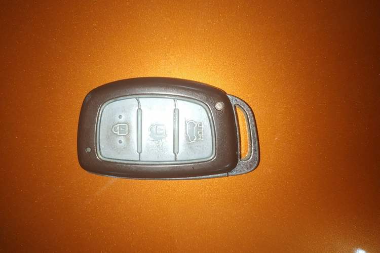 Used Hyundai ix25 2015 1.6L Automatic Two-Wheel Drive Smart GLS Trim
