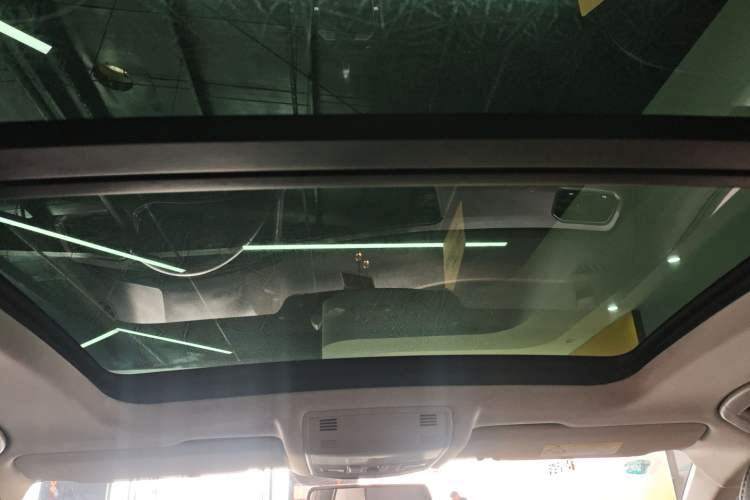 Used Volkswagen T-ROC 2020 230TSI DSG Two-Wheel Drive Advanced Version
