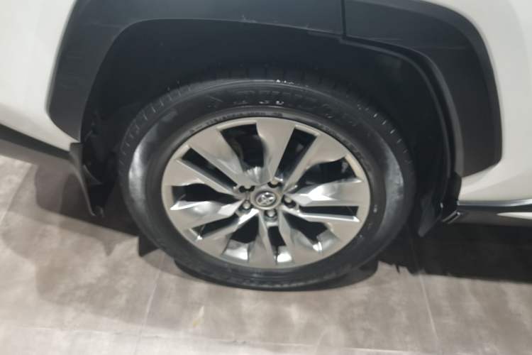 Used Toyota Wildlander 2022 2.0L CVT 4x4 Luxury PLUS Edition