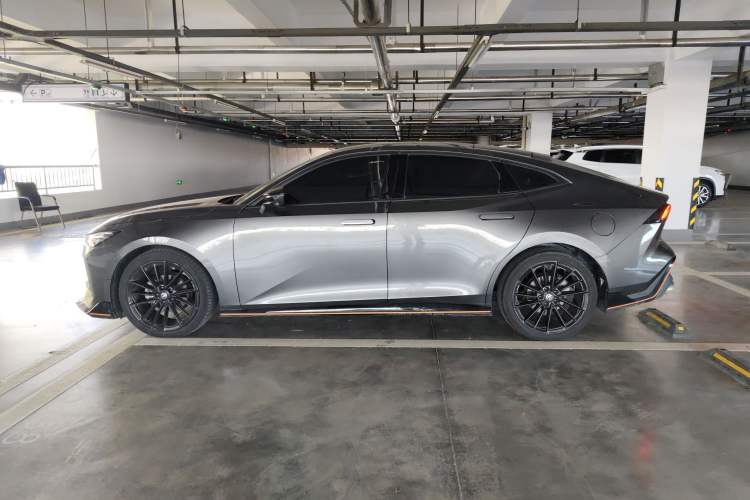 Used Changan UNI-V 2022 1.5T Sport Edition
