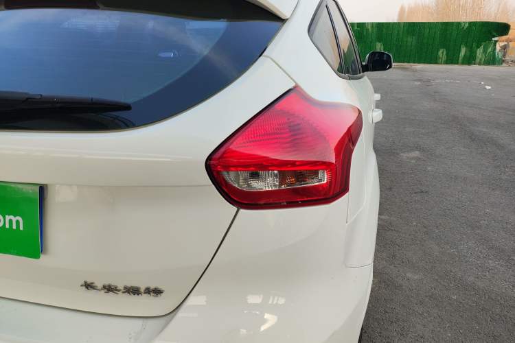 Used Ford Focus 2015 Hatchback 1.6L Automatic Comfort Model