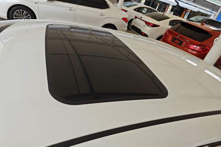 Used Toyota Levin 2023 2.0L Luxury Edition