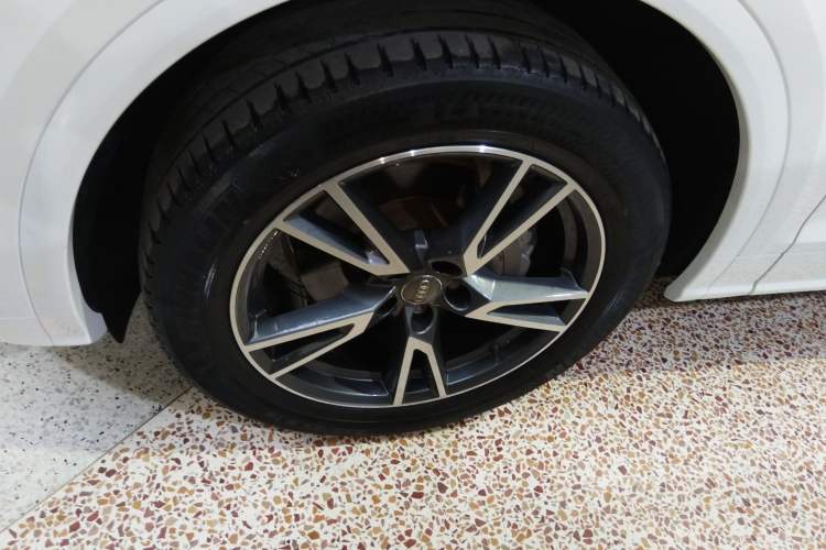 Used Audi Q5L 2018 40 TFSI Prestige Fashion Edition China VI
