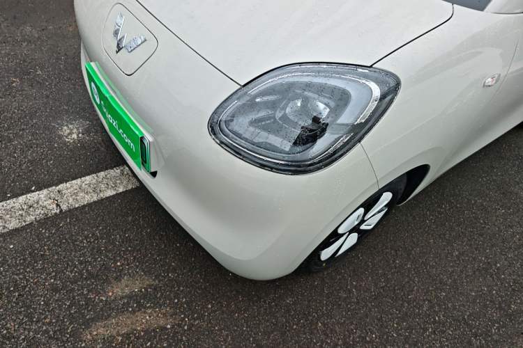 Used Wuling Hongguang MINIEV 2025 Four-Door Version Advanced Edition
