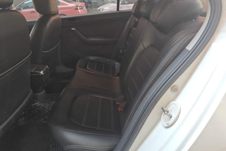 Used Volkswagen Santana 2021 1.5L Automatic Fashion Edition
