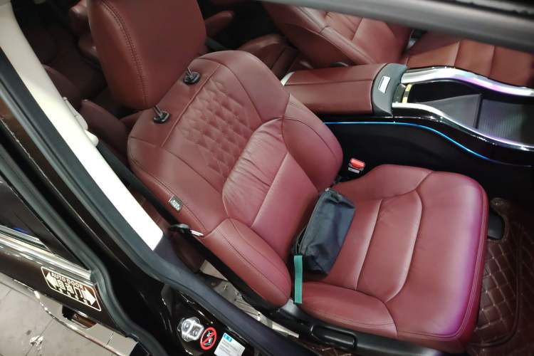 Used Honda Elysion 2022 2.0L eHEV Prestige Edition
