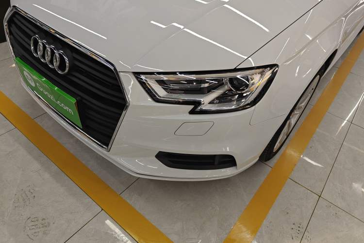 Used Audi A3 2018 30th Anniversary Edition Limousine 35 TFSI Ambition Model
