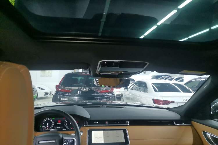 Used Land Rover Range Rover Velar 2023 250 PS Ebony Black Limited Edition
