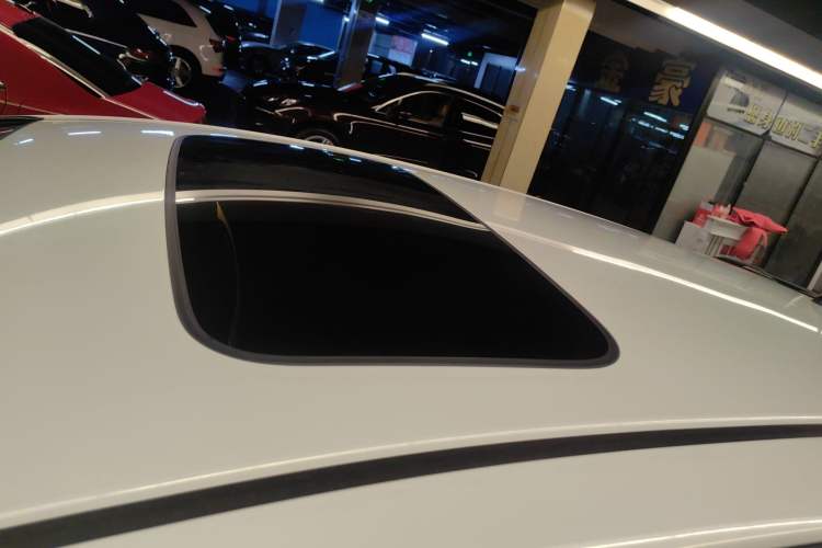 Used Honda Fit 2018 1.5L CVT Comfort Sunroof Version
