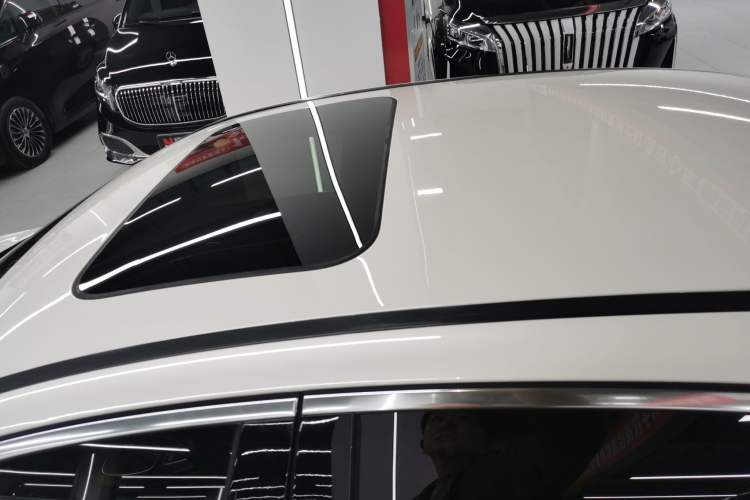 Used Mercedes-Benz E-Class 2018 Facelift E 200 L Sport 4MATIC
