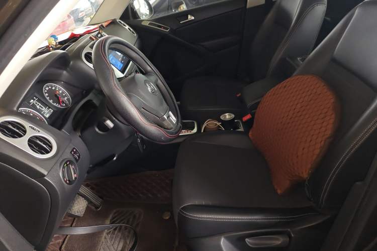 Used Volkswagen Tiguan 2017 300TSI Automatic Two-Wheel Drive Silk Road Luxury Edition
