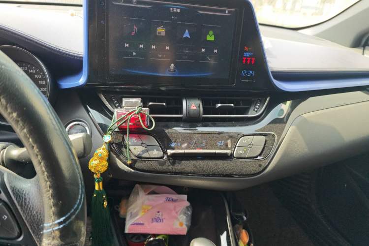 Used Toyota C-HR 2018 2.0L Leading Edition China VI