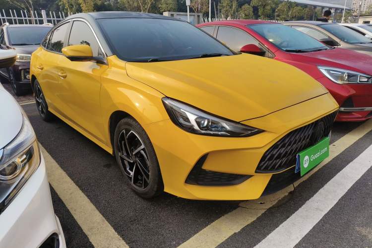 Used MG 5 2021 300TGI DCT Elegant Luxury Edition
