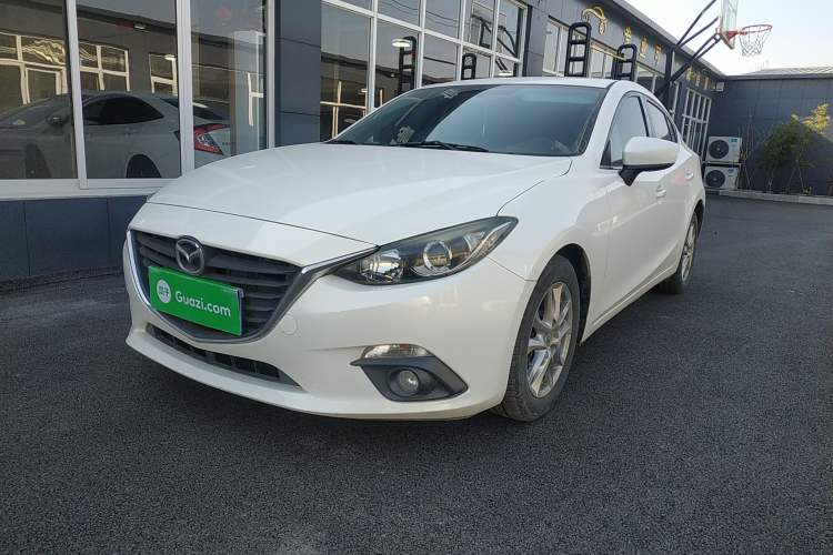 Used Mazda Mazda 3 Axela 2014 Sedan 1.5L Automatic Luxury Model