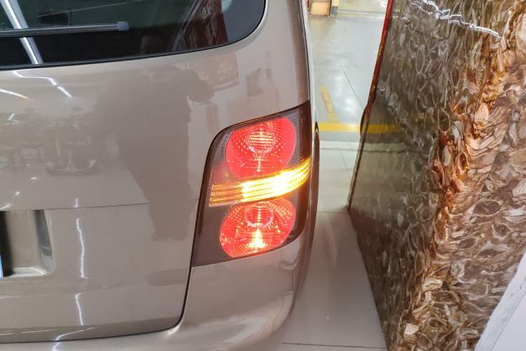 Used Volkswagen Touran 2015 1.4T DSG Comfort Edition 5 Seats
