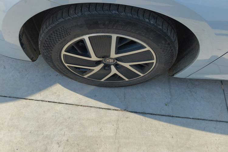 Used BYD Qin L 2024 DM-i 120KM Leading Model
