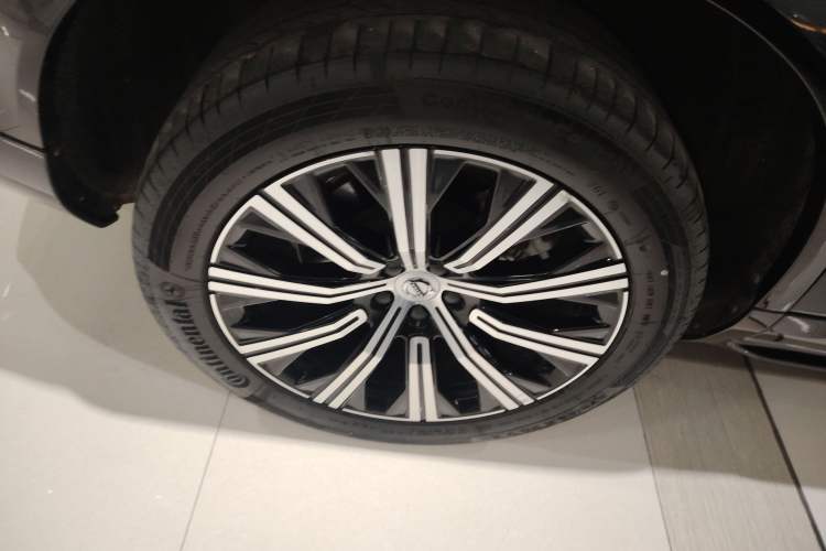 Used Volvo XC90 2021 B6 Zhiyi Luxury Edition 7-Seater
