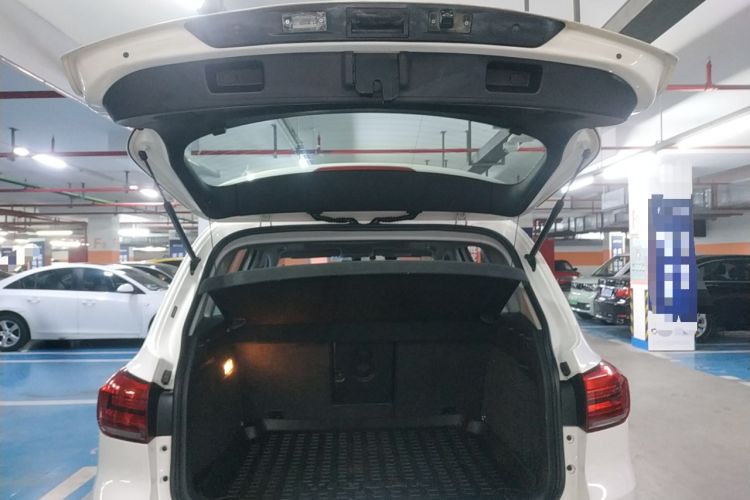 Used Volkswagen Tiguan 2017 300TSI Automatic Two-Wheel Drive Silk Road Comfort Edition