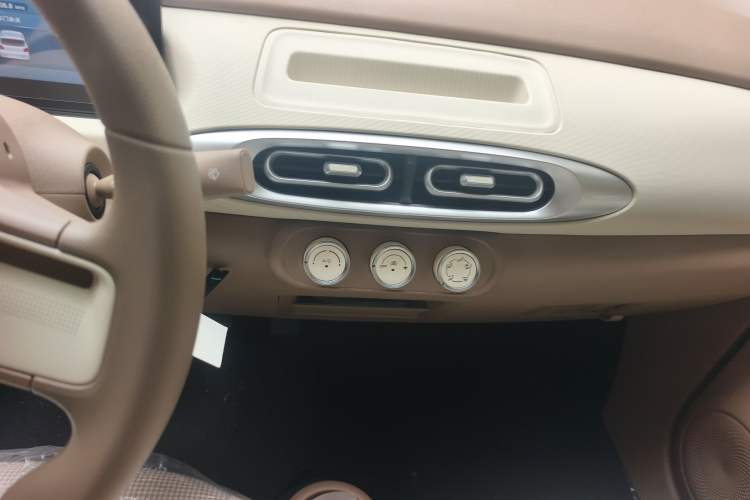 Used Wuling Hongguang MINIEV 2025 Four-Door Version Advanced Edition