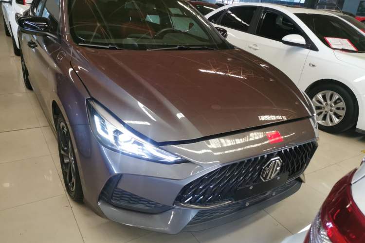 Used MG 5 2022 300TGI DCT Chao Yue Luxury Edition
