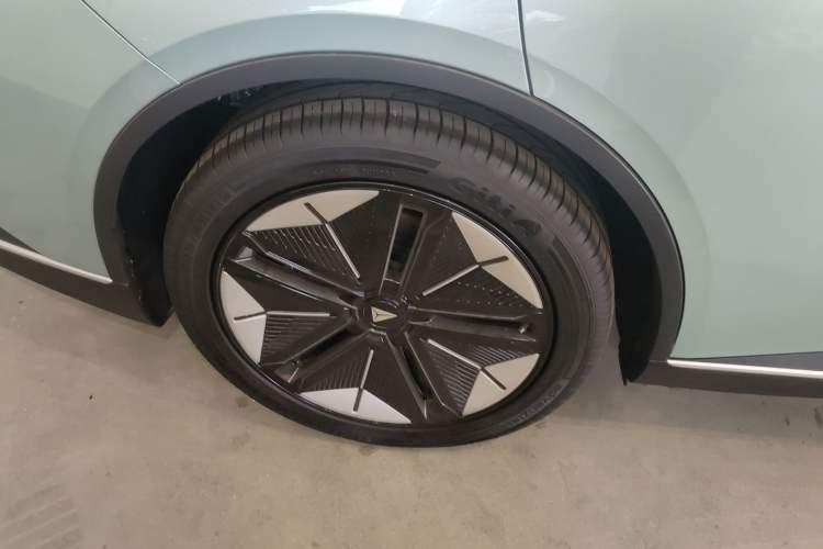 Used  SL03 2022 1.5L 1200 Extended-Range Version