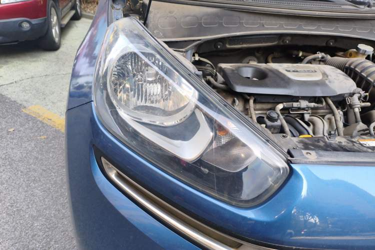 Used Kia KX3 2015 1.6T Automatic Two-Wheel Drive DLX
