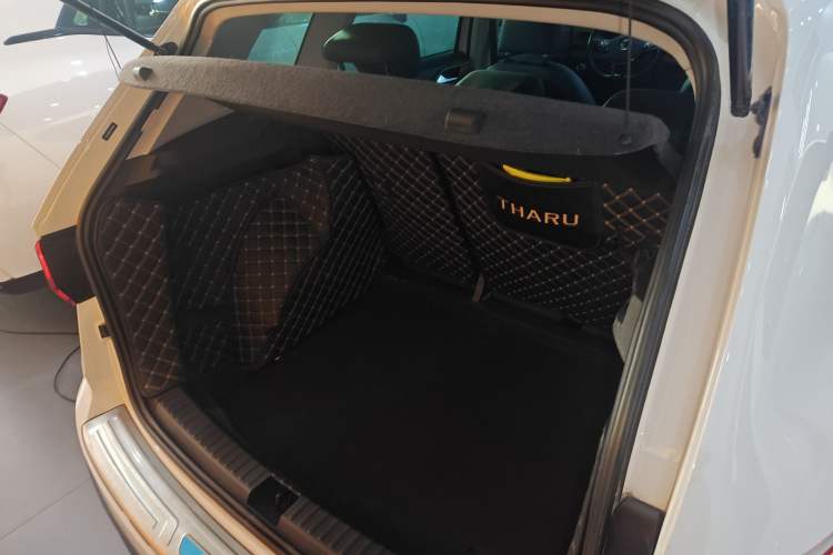 Used Volkswagen Tharu 2021 280TSI Two-Wheel-Drive Luxury Plus Edition
