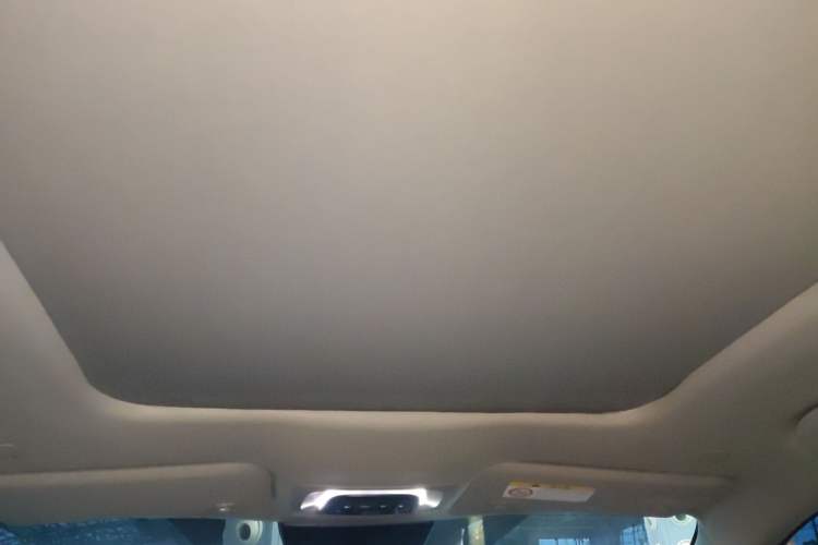 Used Toyota FRONTLANDER 2023 2.0L Smart Electric Hybrid Dual-Engine Deluxe Version