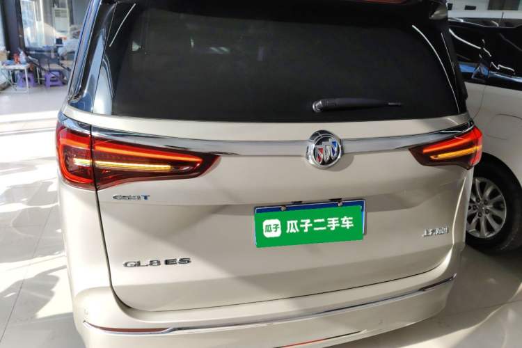 Used Buick GL8 2022 ES Landtrek 653T Flagship Model
