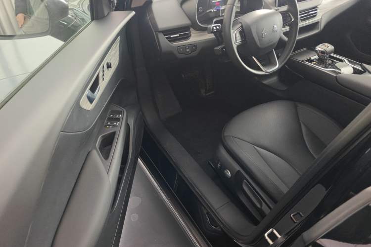 Used Hongqi E-QM5 2024 560km PLUS