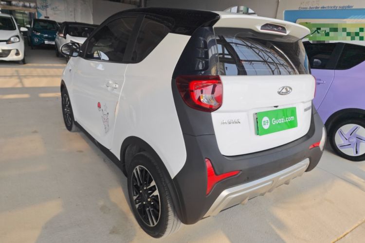 Used Chery Little Ant 2022 Revised Version Sweet Pink Edition Half-Sugar Version Lithium Iron Phosphate 30.7 kWh 30 kW 301 km